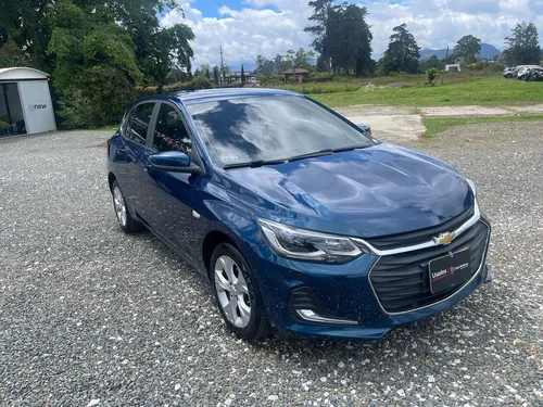 Chevrolet Onix 1.0T Premier Sedan At