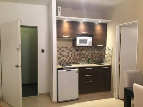 Imagen 5 de 12 de Departamento Venta 2 Ambientes Centro Amueblado