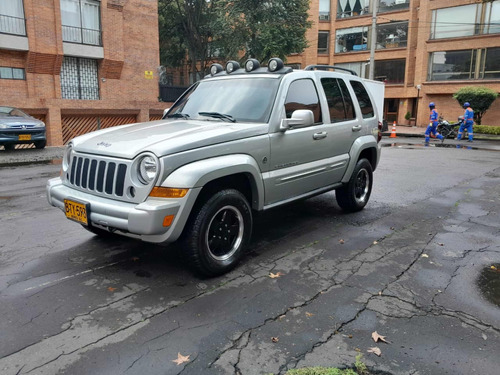 Jeep Cherokee 3.7 Limited