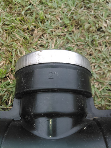 Imagen 2 de 4 de Conexion Tee Para Manguera De Riego Pead De 63mm X 2
