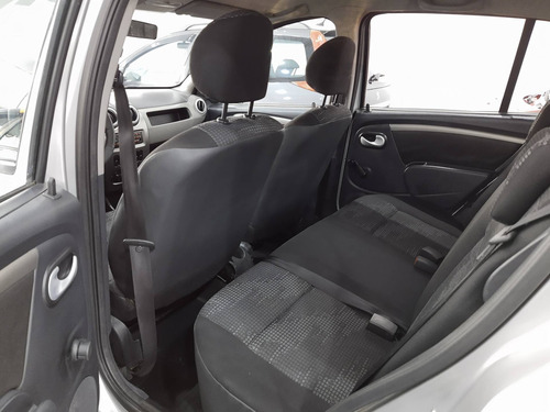 Renault Sandero 1.6 Expression 8v Flex 4p Manual