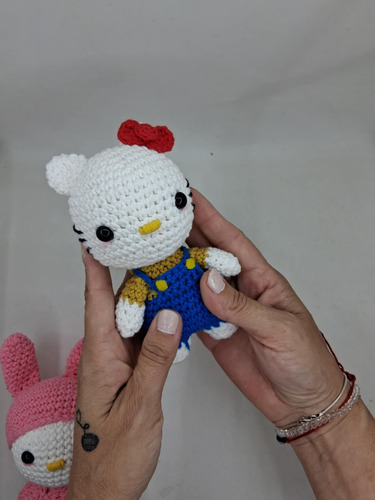 Muñeco Hello Kitty Y My Melody Amigurumis Peluche Blanco Y Rosa