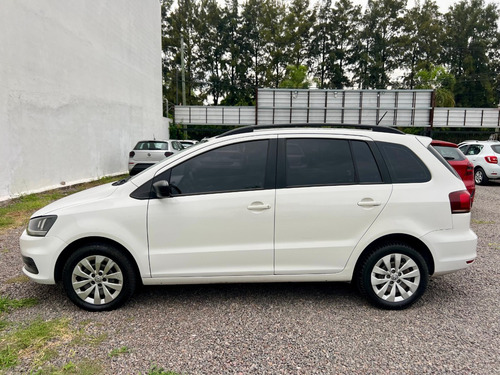Volkswagen Suran 1.6 Comfortline 101cv