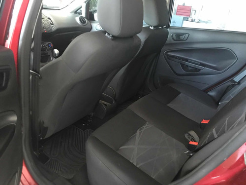 Imagen 10 de 15 de Ford Fiesta Kinetic Design 2014 1.6 Sedan S Plus 120cv