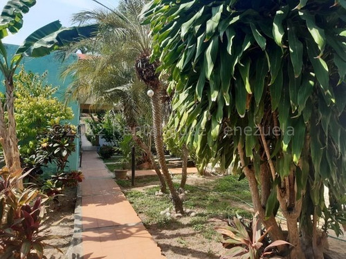 Imagen 17 de 18 de Venta De Fascinante Casa Con Terreno Fresco Ambiente De Playa # 4 22-24486 Gbf