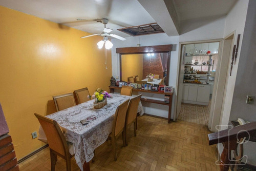 Sobrado Em Camaquã Com 4 Dormitórios - Lu268809