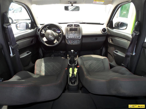 Imagen 21 de 25 de Renault Kwid Zen
