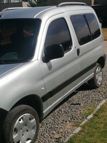 Imagen 2 de 8 de Citroen Berlingo Diesel Furgon 2012 1.6 Pack Hdi 92cv Am53