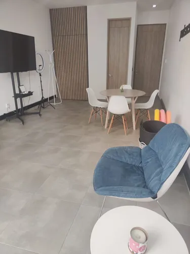 Oficina En Arriendo En El Poblado. Cod A21650