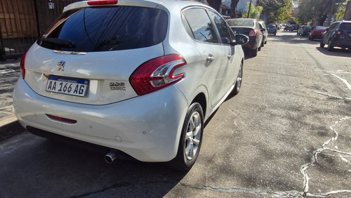 Peugeot 208 1.6 Allure Tiptronic