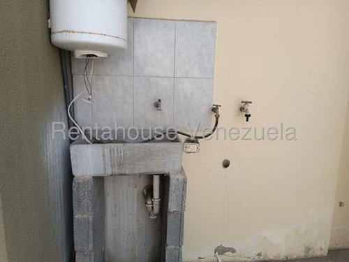 Ana Karina Molleja Vende Hermosa Casa En Caminos De Tarabana Cabudare, Lara /akm