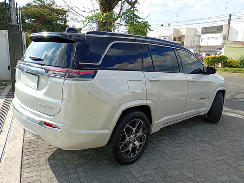 Jeep Commander Overland T270 Turbo Flex