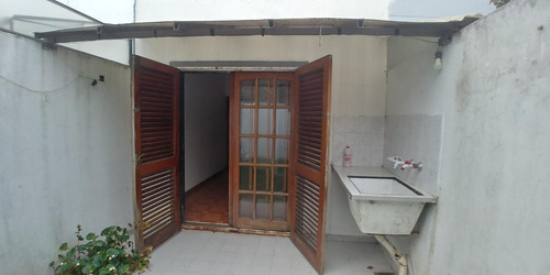 Imagen 10 de 12 de Departamento En Venta De 1 Dormitorio Con Patio En Calle 1 E/79 Y 80 La Plata