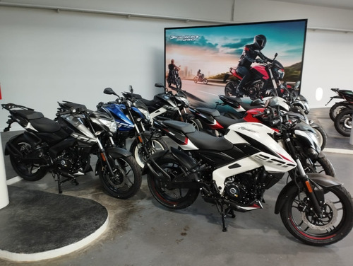 Imagen 12 de 21 de Bajaj Rouser Ns 200