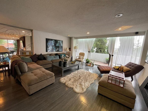 Casa En Venta En Bosques De Las Lomas Miguel Hidalgo Cdmx