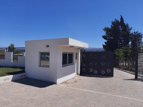 Duplex En Venta En Villa Carlos Paz