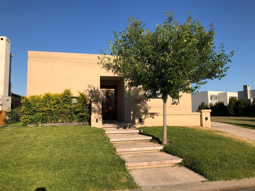 Imagen 13 de 15 de Casa En Venta En Las Tipas - Nordelta
