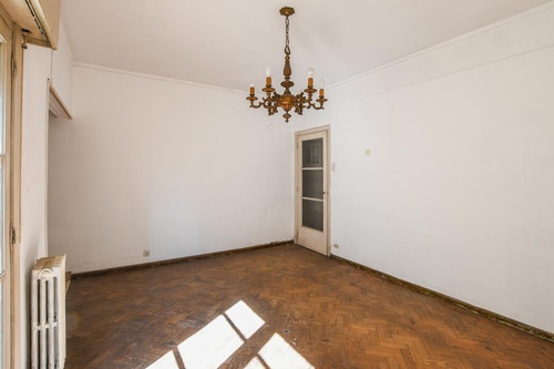 Imagen 2 de 12 de Departamento De 2 Dormitorios En Venta En El Centro De Rosario