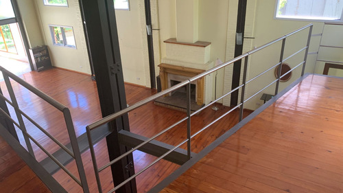 Venta Casa 3 Dormitorios Santa Rita Con Cochera Excelente Zona