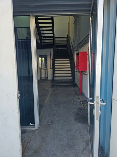 Bodega En Arriendo Ubicada En Centro Industrial - Renca