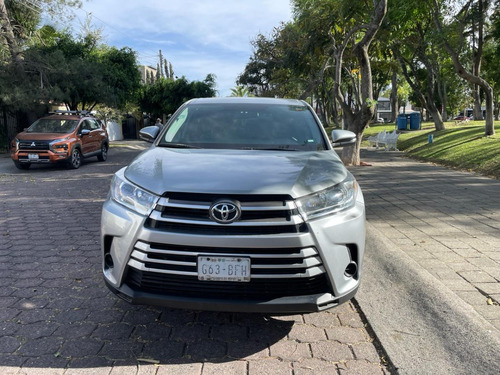 Toyota Highlander 3.5 Le At