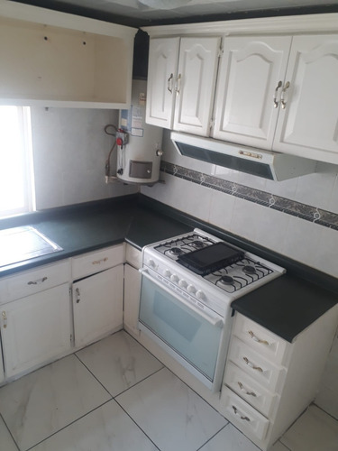 Imagen 4 de 13 de Tlalpan Amplio Depto En Ris 1 80 M2 3recámaras 1 Baño 1 Estacionamiento