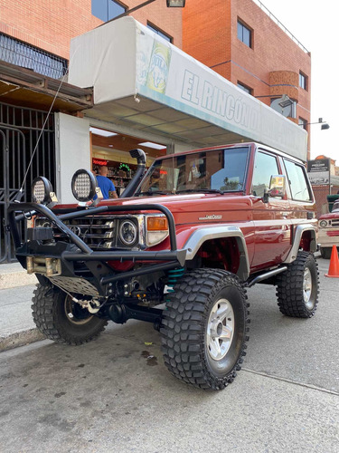 Imagen 1 de 12 de Toyota Macho Lx 4x4