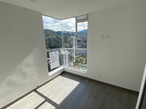 Arrienda Apartamento Baja Suiza