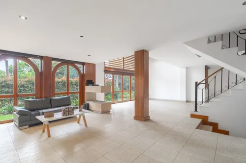 Casa En Arriendo/venta En Provenza. Cod V14810