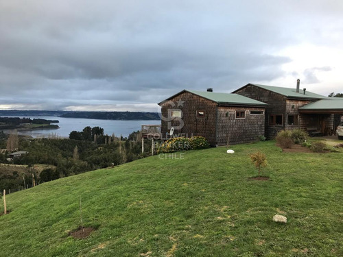 Maravillosa Casa En Parcela Rilán, Castro, Chiloé