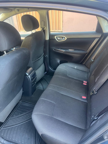 Nissan Sentra 1.8 Advance At