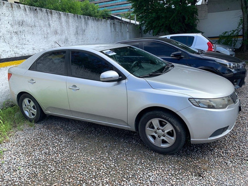 Kia Cerato 2011 - Oferta Recife