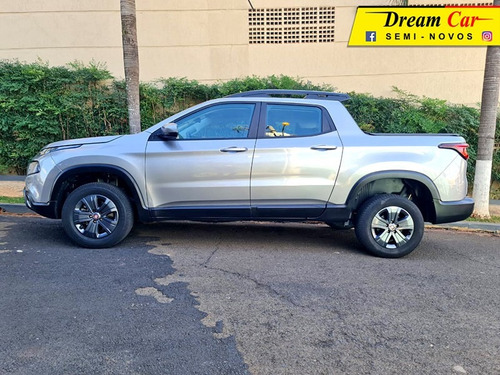 Imagem 4 de 15 de Fiat Toro Freedom 1.8 Cinza 2020
