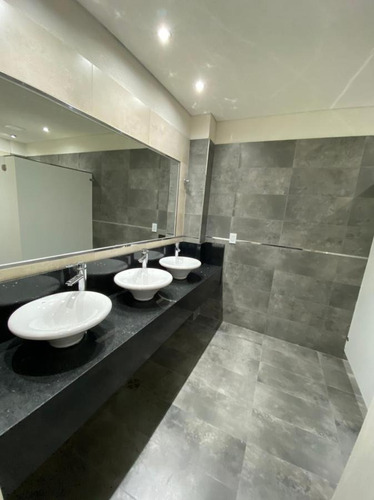 Oficina A Estrenar 55 M² C/ Cochera - Centro (moreno)