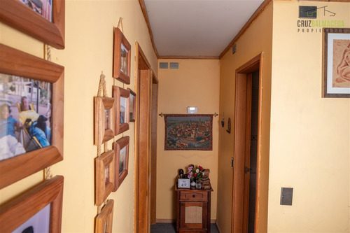 Casa En Venta De 6 Dorm. En Parrque Ivian I, Puerto Varas