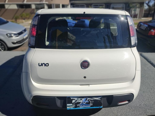 Imagem 5 de 9 de Fiat Uno Attractive 1.0 Fire Flex 8v 5p