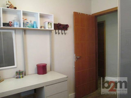Imagem 16 de 27 de Apartamento Todo Reformado - Ap2088