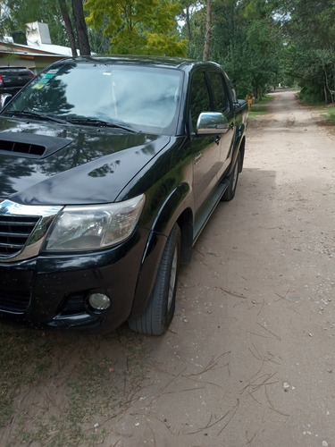 Toyota Hilux 3.0 Cd Srv Cuero I 171cv 4x2 2012