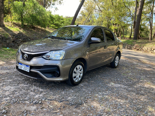 Toyota Etios 1.5 Sedan Xls