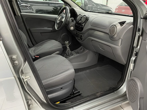 Imagem 8 de 15 de Fiat Palio 2013 1.0 Attractive Flex 5p