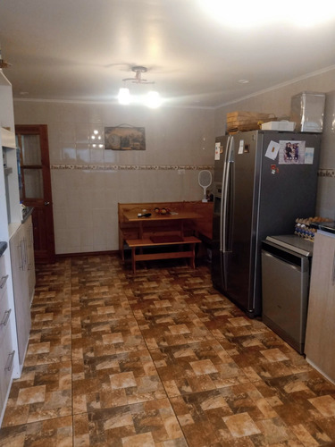 Hermosa Parcela Con Amplia Casa En El Totoral, El Quisco