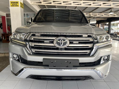 Imagen 3 de 14 de Toyota Land Cruiser Blindada