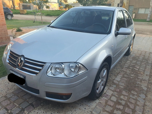 Volkswagen Bora 2.0 Trendline 115cv 2014