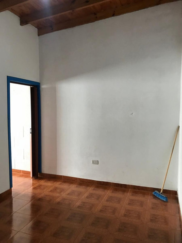 Imagen 4 de 12 de Alquiler - Ph 2 Ambientes - Villa Madero - Sin Expensas