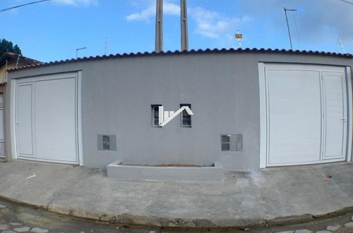 Imagem 2 de 17 de Casa Com Piscina E Churrasqueira! Ca865-f R
