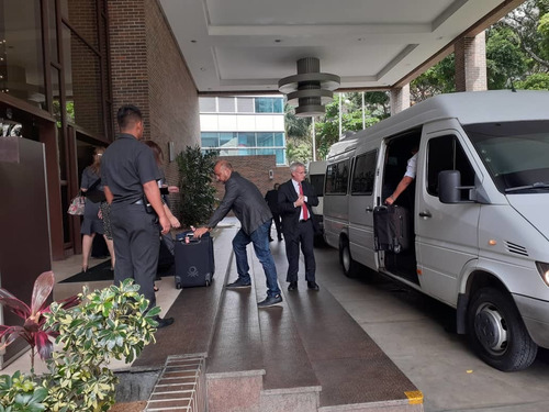 Imagen 9 de 10 de Transporte Ejecutivo Y Algo Mas