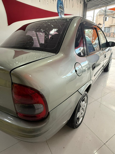 Chevrolet Corsa Classic 1.0 Spirit Flex Power 4p