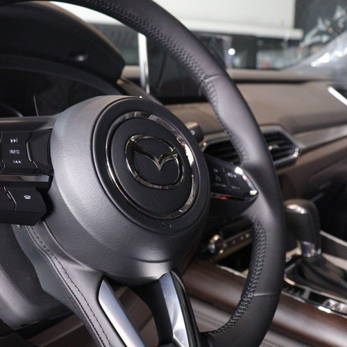 Imagen 10 de 13 de Mazda Cx9 Signature Rojo