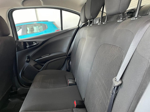 Fiat Cronos 1.0 Flex 4p