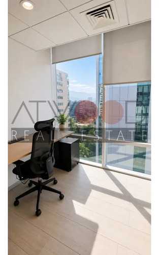 Amoblada - Oficina 118 M2 - 4 Privados, Gran Vista